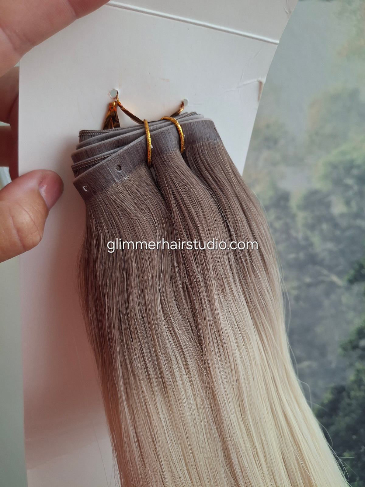 Butterfly weft, human remy hair, 100g double drawn, lightest blonde with shadow root, 14 inches long