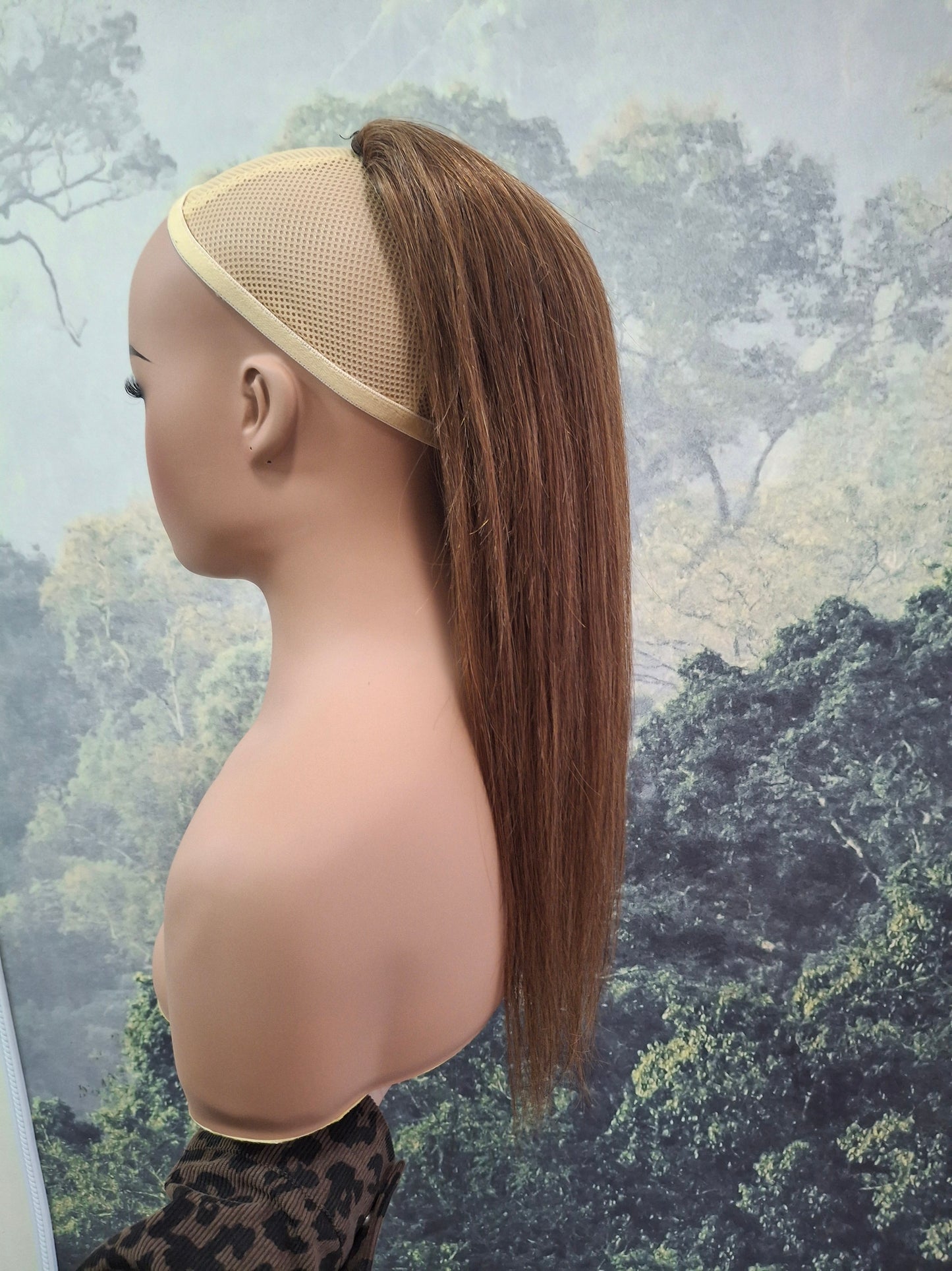 Ponytail extension - drawstring and comb, 6 Medium brown, 18inch
