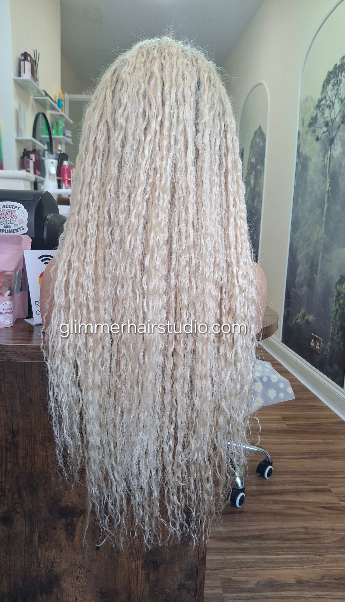 Vibe Headband wig, 100% human hair, lightest blonde, root, water wave texture, 24 inches long