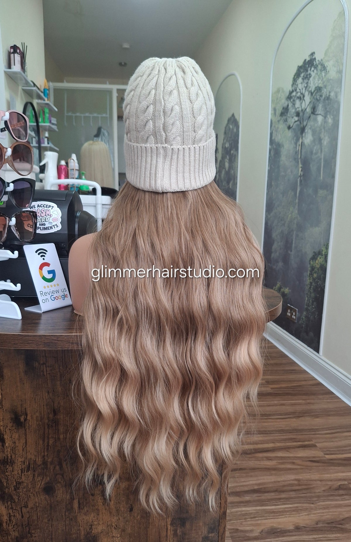 Hat wigs, autumn/winter edition, 24 inches long, wavy, Golden syrup