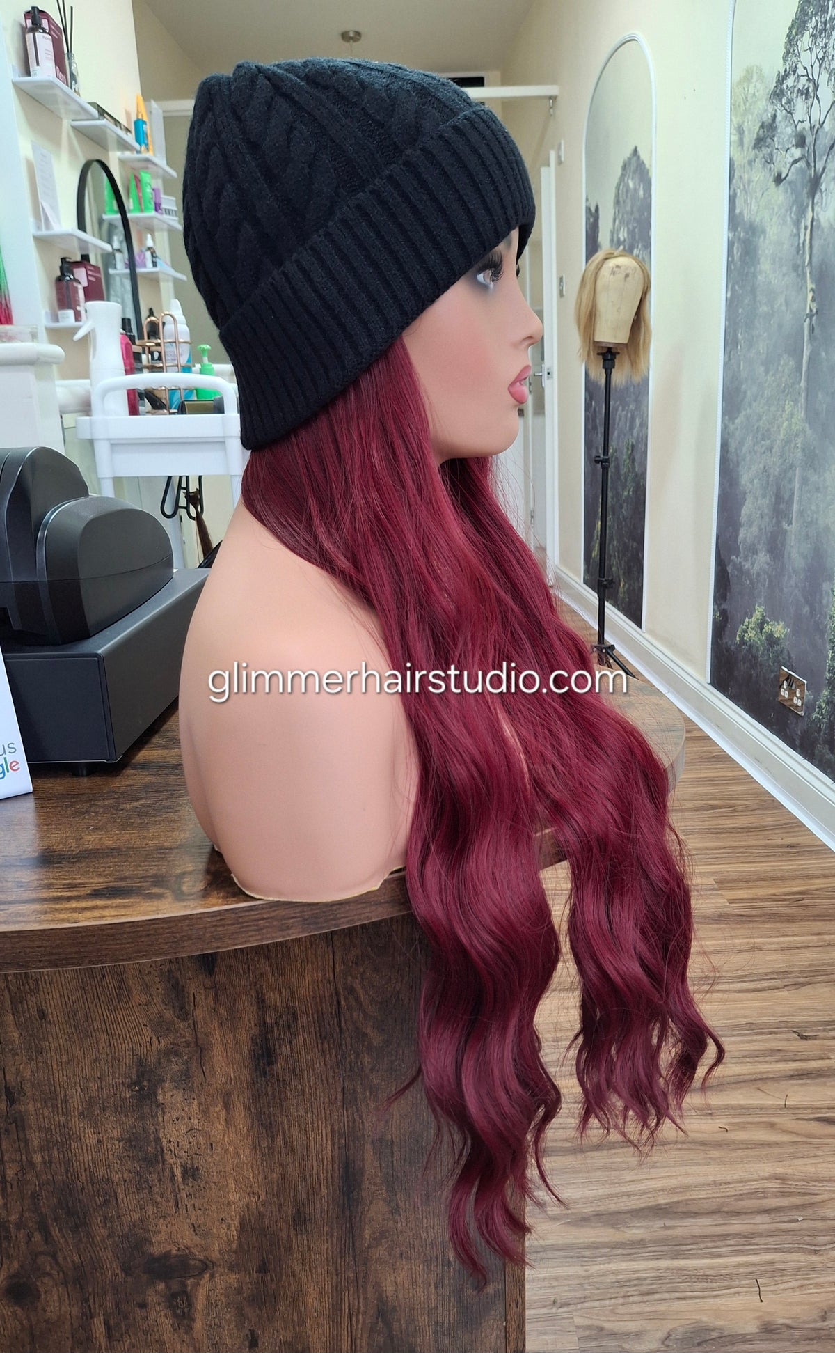 Hat wigs, autumn/winter edition, 24 inches long, wavy, Very Berry
